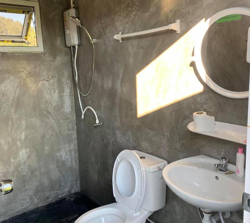Photo of Bathroom in Huai Makhuea Som