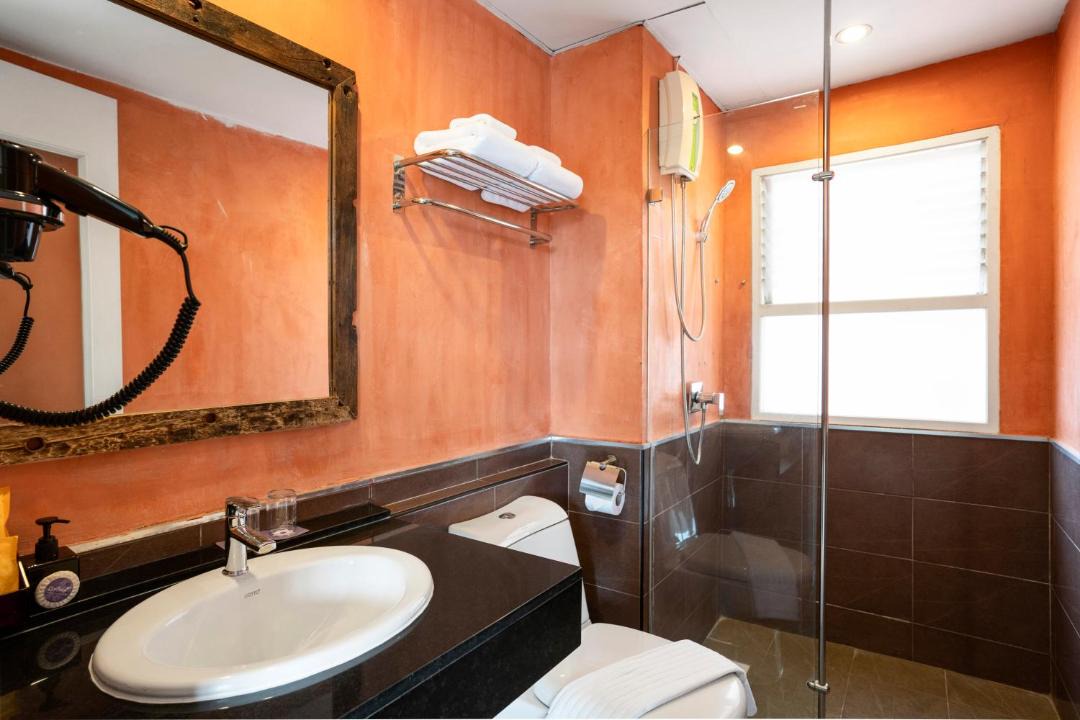 Photo of Bathroom in Samsen Nok