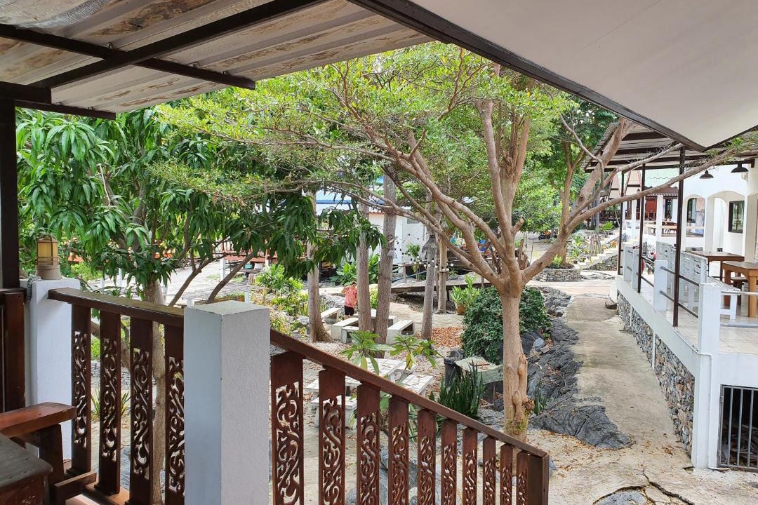 Photo of Patio Balcony in Ko Sichang