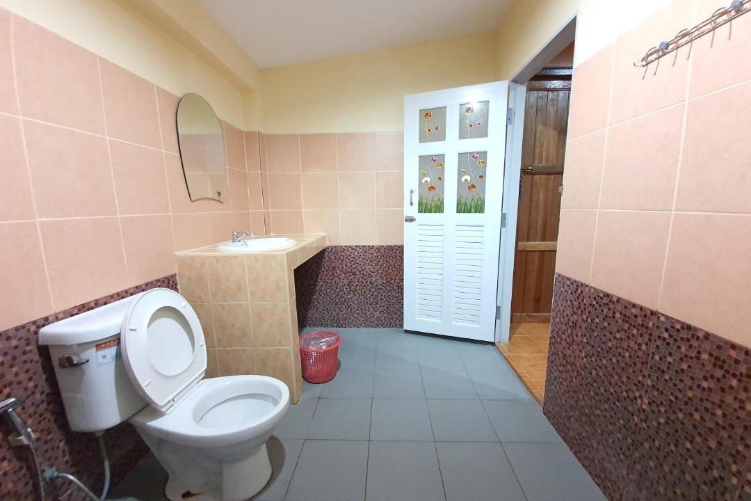 Photo of Bathroom in Ko Sichang