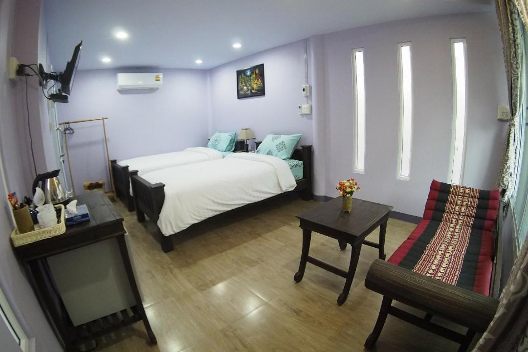 Photo of Others in Lumphli