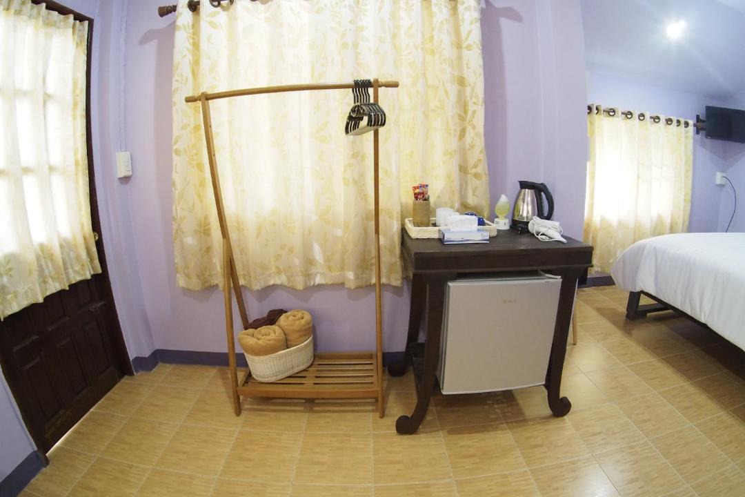 Photo of Others in Lumphli
