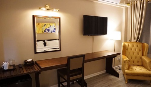 Junior Room