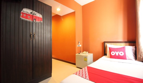 Standard Single Room
