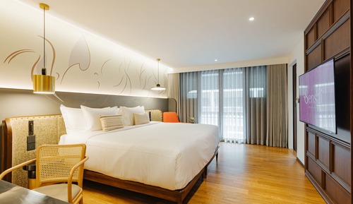 Corner Suite