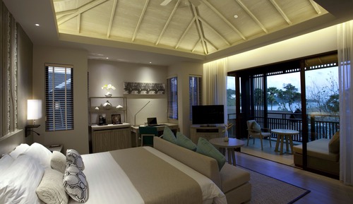 Grand Room, 1 King Bed (Ocean)