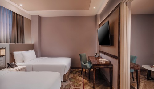 Family Connecting Room