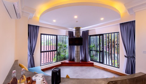 Luxury Family Suite Room