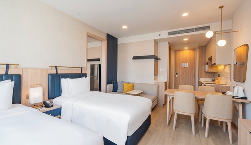 Studio Suite, 2 Twin Beds, Kitchen (High Floor)