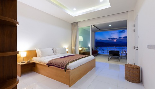 Q3 Penthouse L