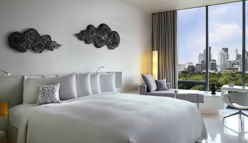 Club Suite, 1 Bedroom (Park or City View, Club Benefits)