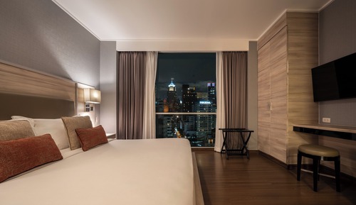 One Bedroom Premier