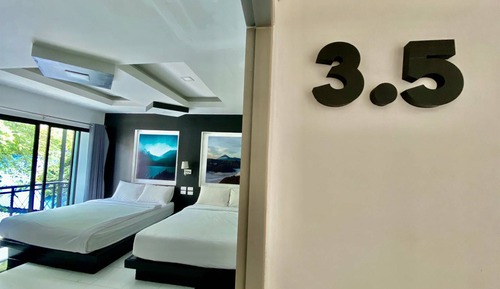 Premier Room
