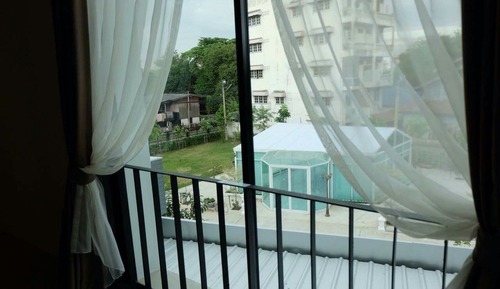 Deluxe King Jacuzzi Room