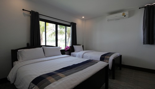 Family Triple Room, 1 Bedroom, Garden View, Garden Area