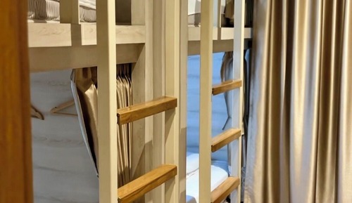 Deluxe Female Dormitory Shared 4 Beds (Upper Bunk Bed)