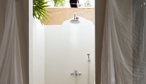 SALA Pool Villa