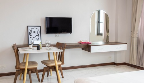 Deluxe Room, City View
