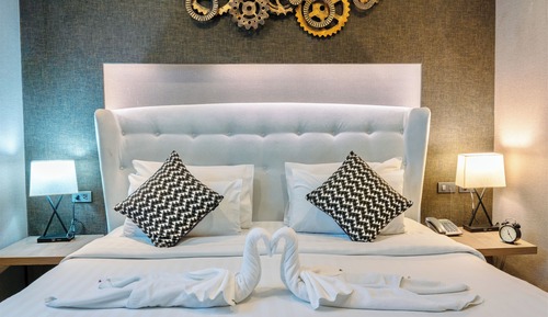 Deluxe Double Room, Private Bathroom