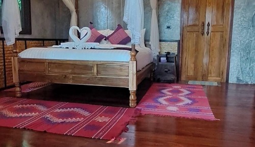 Mapraow Room