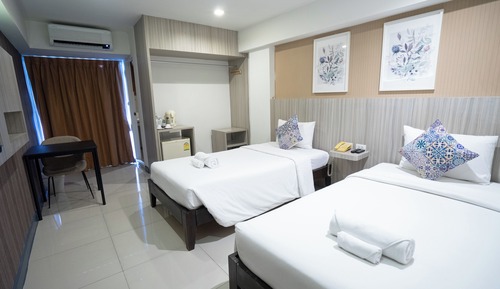 Twin Room