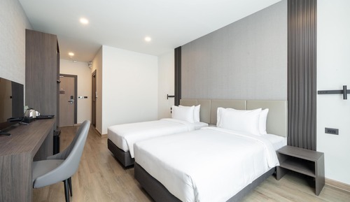 Deluxe Room, 2 Twin Beds, Non Smoking