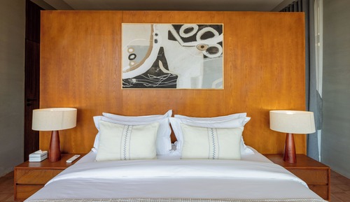 Damnak Veyo Soriya: Three bedrooms
