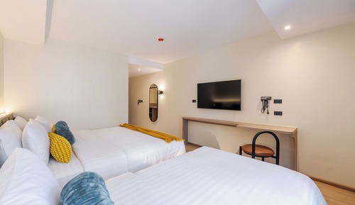 Deluxe Triple Room