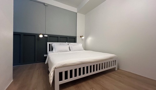 Family Apartment, City View