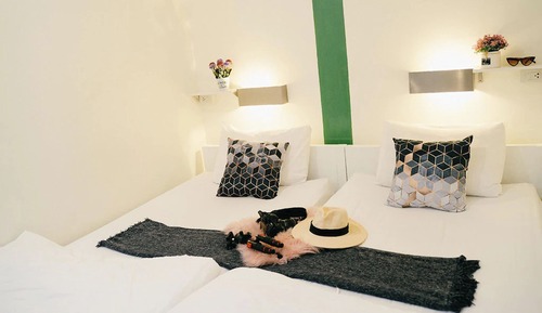 Triple Room, Shared Bathroom