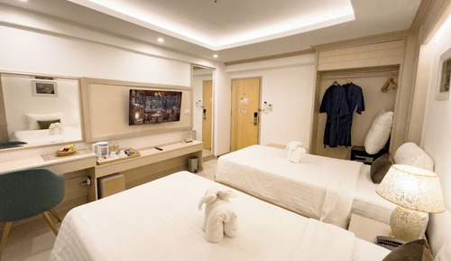 Superior Twin Room