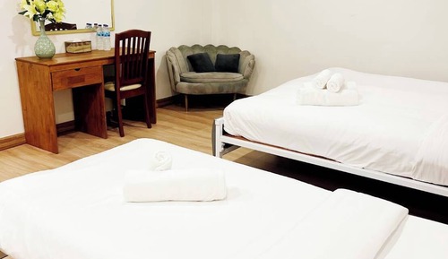 Family Triple Room, Non Smoking, Shared Bathroom