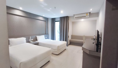 Superior Twin Room, 2 Twin Beds, City View