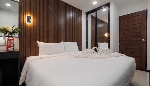 1 Bedroom Suite