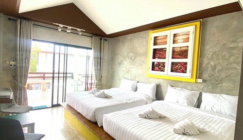 Family Quadruple Room, Lanai, Partial Sea View