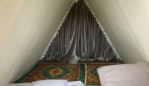 Deluxe Quadruple Room, Garden View