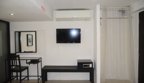 Deluxe Room, 1 King Bed