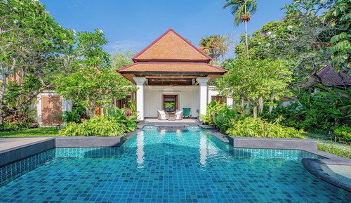 Spa Pool Villa
