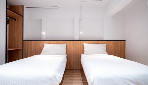 Standard Twin Room