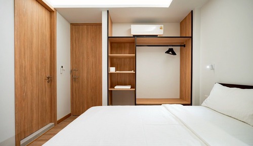Family Suite, City View