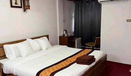 Classic Double Room