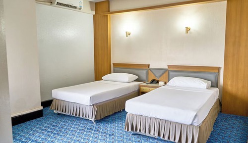 Grand Double Room, City View