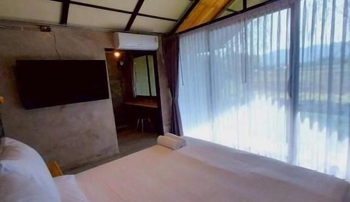 Superior Room, Bathtub, Mountain View