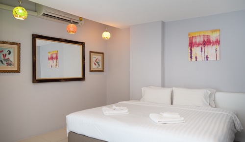 Grand Executive Room
