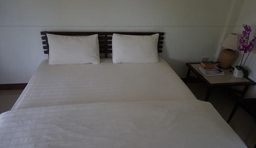Standard King Bed