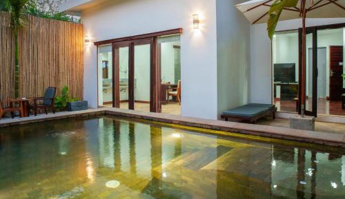 Suite with Private Pool