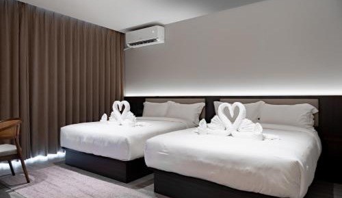 Twin Room with Balcony