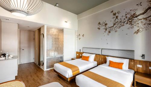 Superior Double or Twin Room with City View