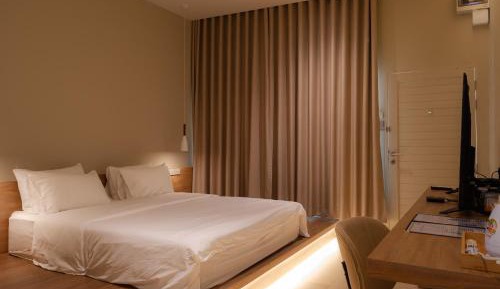 Premium King Room