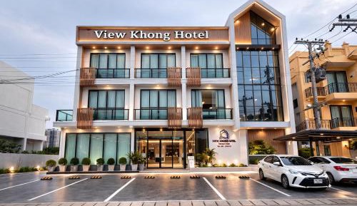 Single Room with River View 